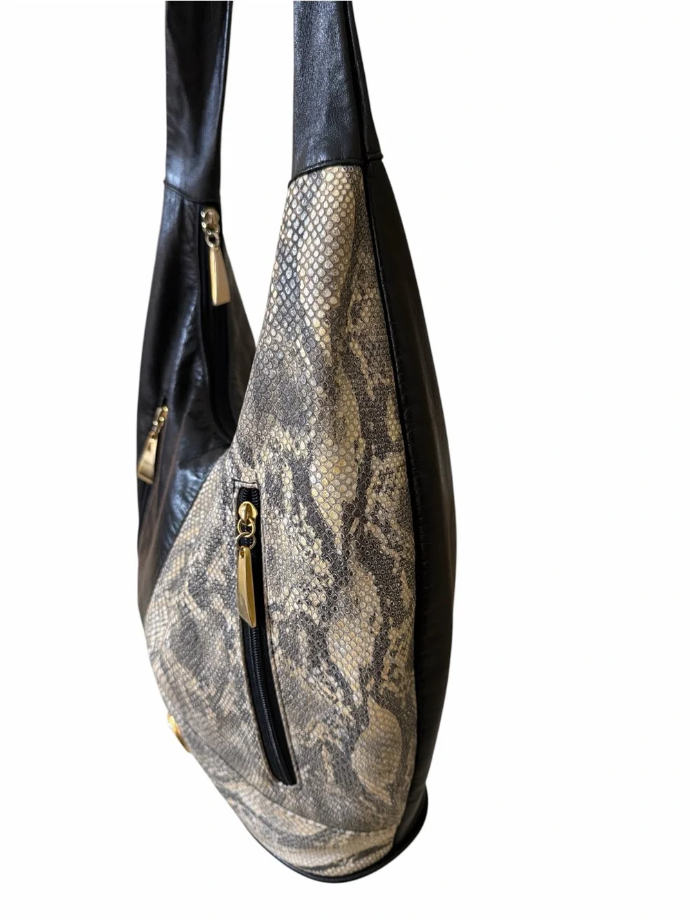 Tejrasila contemporary hobo